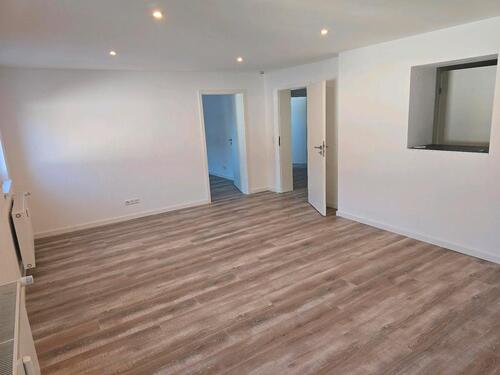 Foto - 8 Zimmer Doppelhaushälfte zur Miete in Unnau