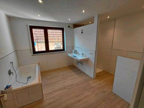 Foto - 7 Zimmer Einfamilienhaus zur Miete in Lauter