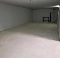 Gewerbehalle in Roding - 3.200,00&nbsp;EUR Kaltmiete, ca.&nbsp; 5,30&nbsp;m&sup2; in Roding (PLZ: 93426)