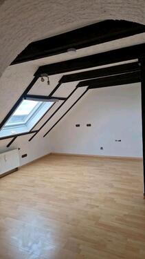 Foto - 1 Zimmer Dachgeschoßwohnung zur Miete in Bechhofen