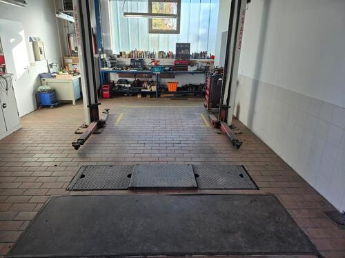 Foto - KFZ Werkstatt zu vermieten - 1.000,00 EUR Kaltmiete,