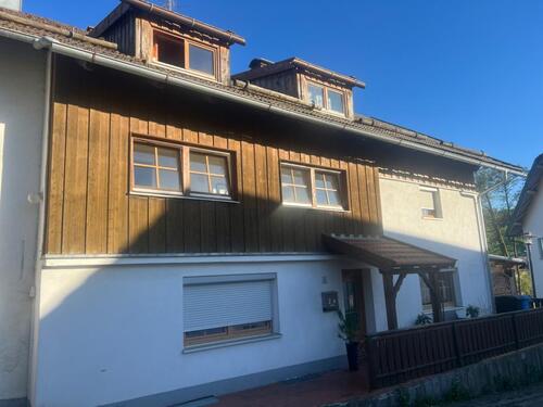 Foto - großes Mehrgenerationenhaus , 8 Zi, 260m2 in 94353 Elisabethszell