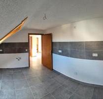 2,5ZKB Dachgeschoss Wohnung zu vermieten - Saarbrücken West