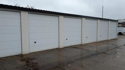 Foto - Doppalegarage - 350,00&nbsp;EUR Miete,