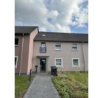 Bezugsfertige Wohnung - Einfach Möbel rein und Füße hoch! - Duisburg Hochheide