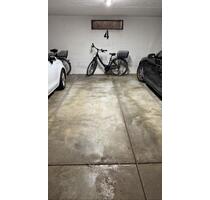 Tiefgaragen Stellplatz Ostpreußenstr. 14 München zu vermieten