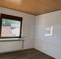 Lichtdurchflutete 3 Zimmer-Wohnung mit sonnigem Balkon i - Zweibrücken