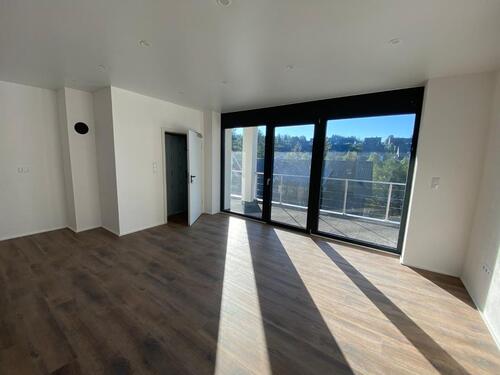 Foto - Neubau, 3 ZKB Wohnung mit Balkon und Tiefgarage Aufzug