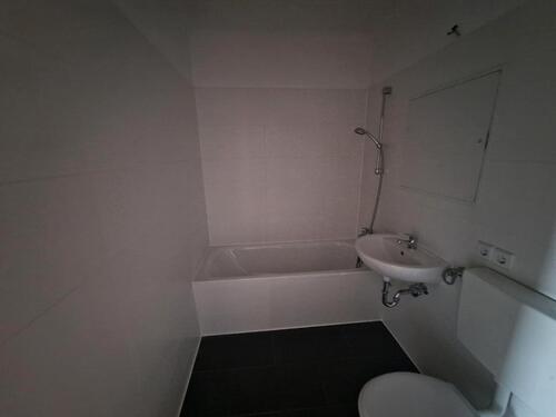 Foto - 3 Zimmer Dachgeschoßwohnung zur Miete in Leipzig