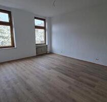 Großzügige 4-Zimmer-Wohnung (130 m²) in Duisburg – frisch kernsan