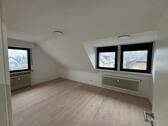 Foto - Dachgeschoßwohnung in Niederkassel zur Miete