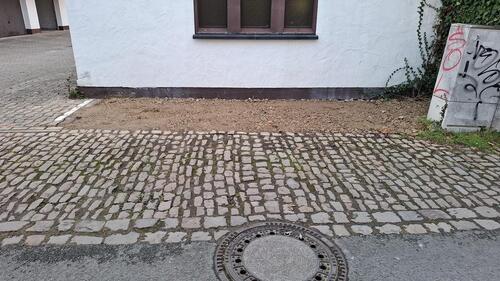 Foto - Platz zur Vermietung frei für Auto, Bulli oder Motorrad