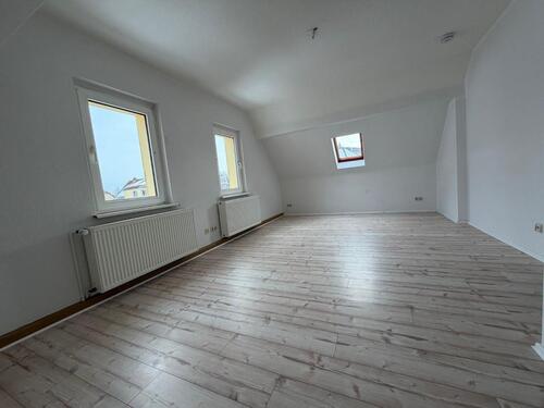 Foto - 2 Zimmer Dachgeschoßwohnung zur Miete in Bitterfeld-Wolfen