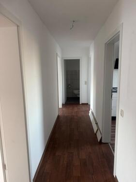 Foto - Helle 4-Zimmer-DG-Wohnung, 2 Balkone in GünzburgDeffingen
