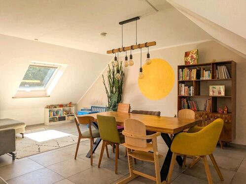 Foto - Helle 4 Zimmer Wohnung - 370.000,00&nbsp;EUR Kaufpreis, ca.&nbsp; 95,00&nbsp;m&sup2;