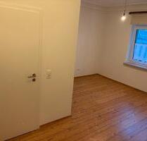 Einzimmerwohnung - 550,00&nbsp;EUR Kaltmiete, ca.&nbsp; 13,00&nbsp;m&sup2; in Mengen (PLZ: 88512)