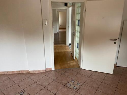 Foto - Mietwohnung - 600,00 EUR Kaltmiete, ca.  90,00 m²