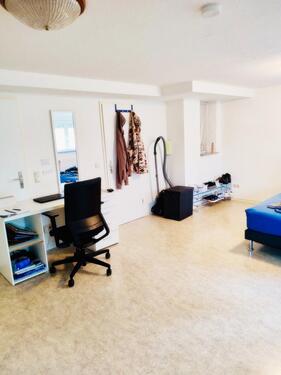 Foto - 1 Zimmer Etagenwohnung zur Miete in Heuchelheim a. d. Lahn