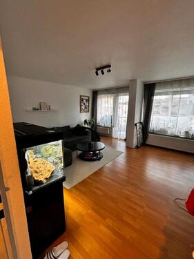 Foto - Helle 2,5 Zimmerwohnung auf dem Lindenhof ab 1. Mai zu vermieten