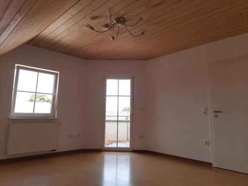 Foto - 6 Zimmer Dachgeschoßwohnung in Bad Königshofen im Grabfeld