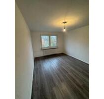 Bereit zum Einzug! Renovierte 3-Zimmer-Wohnung mit Tageslichtbad! - Duisburg Mittelmeiderich