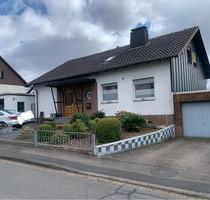 Einfamilienhaus mit Einliegerwohnung Lutterberg - Staufenberg