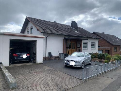 Foto - 7 Zimmer Einfamilienhaus zum Kaufen in Staufenberg