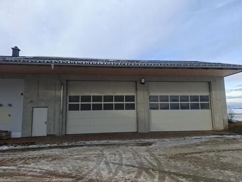 Foto - 2 Lagerhallen zu vermieten - 995,00&nbsp;EUR Kaltmiete, ca.&nbsp; 3,50&nbsp;m&sup2;