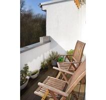 moderne Dachgeschosswohnung mit Sonnenbalkon und Blick ins Grüne - Düsseldorf Stadtbezirk 8