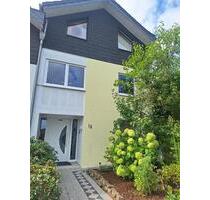 Gepflegtes Reihenendhaus mit Wintergarten in Overath-Rott