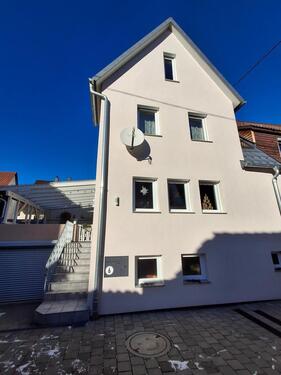 Foto - 2 x Doppel-Haus-Hälfe mit Potential und sehr viel Charme