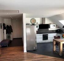 Bezugsfreie 3,5Z GB WHG mit Penthouse-Feeling, Stellplatz, EBK - Oldenburg Drielaker-Moor