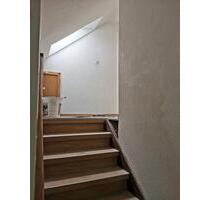 Dachgeschosswohnung 45m² Dachterrasse, Kamin im Herzen Backnang