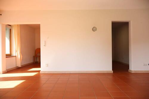 Foto - Etagenwohnung zur Miete in Kleinkahl