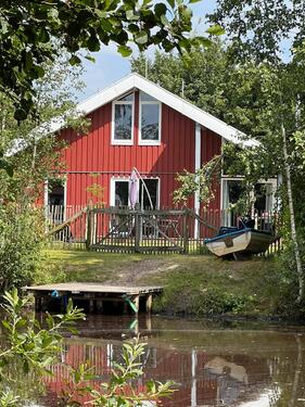 Foto - Ferienhaus am See, Sauna, Spielparadies für Kinder und Ponyhof