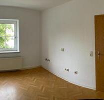 Charmante Zweiraumwohnung in Staßfurt mit Garten und Parkplatz