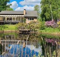 EFH im Naturparadies mit Wald, Wiesen, Teich, Schwimmbad & Sauna - Osloß