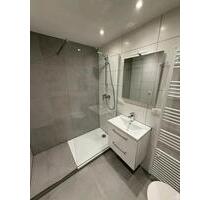 Renovierte 2 Zimmer Wohnung mit TG-Stellplatz zu vermieten - Schweinfurt Bellevue