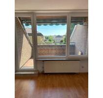 2,5-Zimmer-Dachgeschosswohnung mit Balkon in Garbsen-Berenbostel