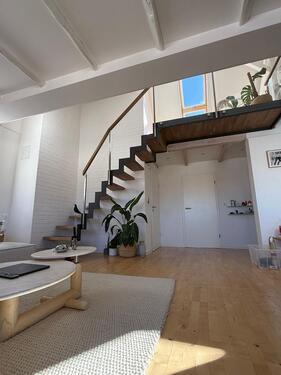 Foto - Teilmöbilierte Wohnung mit Dachterasse zu vermieten