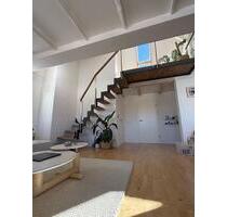 Teilmöbilierte Wohnung mit Dachterasse zu vermieten - Köln Innenstadt