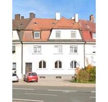 PROVISIONSFREI: Voll vermietetes und saniertes MFH in Hof