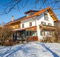 Ideal zur Pferdehaltung: Anwesen in Zeilarn - Tann