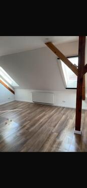 Foto - 4Raum Dachgeschoss Wohnung - 780,00&nbsp;EUR Kaltmiete, ca.&nbsp; 85,00&nbsp;m&sup2;