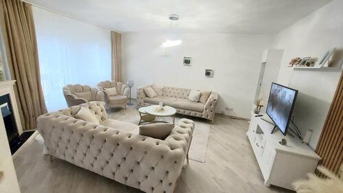 Foto - Zentrale 3,5 Zi.Whg mit Balkon, Büro, Einbauküche und Tiefgarage