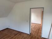 Foto - Wohnung zu Vermieten Neudorf EG 2,5 Zimmer Bahnhof