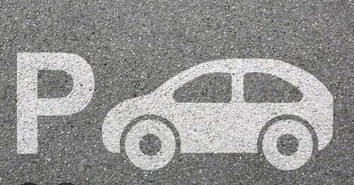 Foto - Stellplatz Parkplatz auch perfekt für P&R