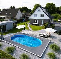 Modernes Einfamilienhaus nahe Hamburg: Gästehaus Pool Traumgarten - Reinfeld (Holstein)