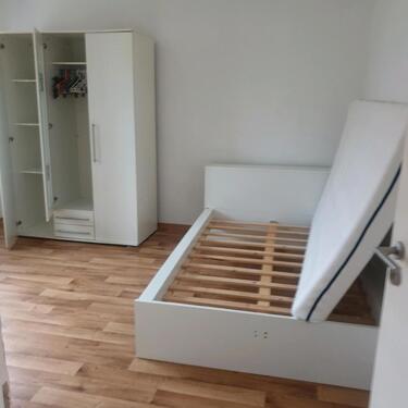 Foto - 1 Zimmer in WG Wohngemeinschaft 17 Qm ohne Anmeldung