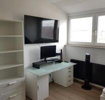 16m2 room fully furnished with own kitchen and shared washroom - Offenbach am Main Hafen